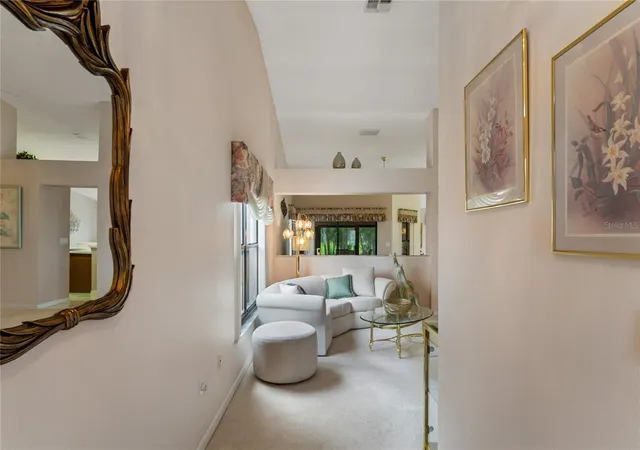 Photo 3 of Single family home for sale at 430 Candlestone Ct, Spring Hill, FL 34609 | MLS# W7889117 | Listing updated on 2026-09-08