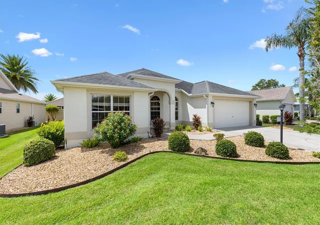Photo 3 of Single family home for sale at 2292 Jonesbury Run, Lady Lake, FL 32162 | MLS# TB8544610 | Listing updated on 2026-09-12