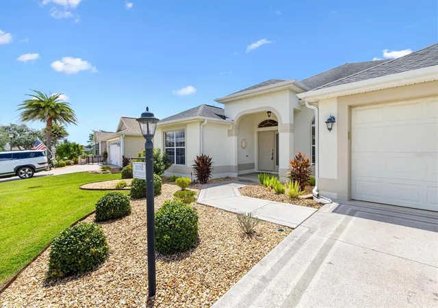 Photo 3 of Single family home for sale at 2292 Jonesbury Run, Lady Lake, FL 32162 | MLS# TB8544610 | Listing updated on 2026-09-12