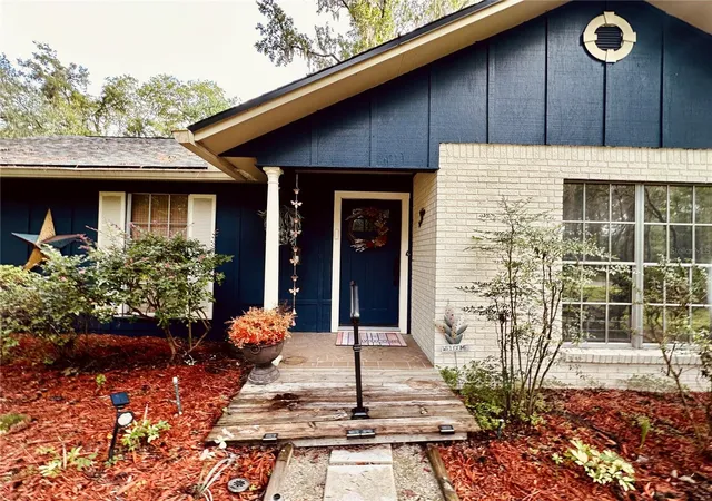 Photo 1 of Single family home for sale at 8614 Sw 1st Avenue, Gainesville, FL 32607 | MLS# GC543181 | Listing updated on 2026-09-21