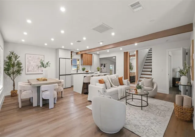 Photo 4 of Single family home for sale at 3415 W Barcelona St, Tampa, FL 33629 | MLS# O6438321 | Listing updated on 2026-09-26