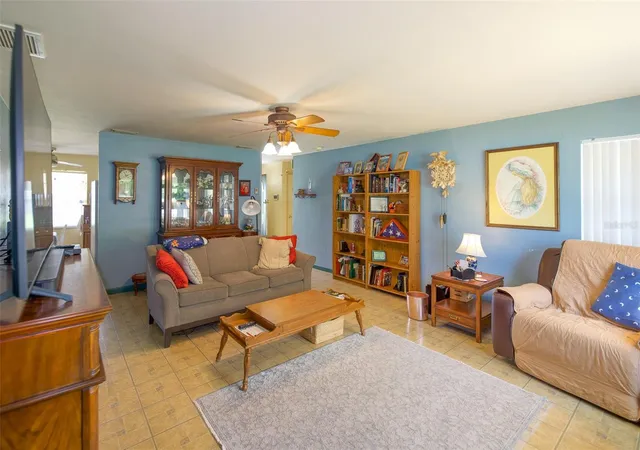 Photo 4 of Single family home for sale at 29835 69th Way N, Clearwater, FL 33761 | MLS# TB8544643 | Listing updated on 2026-09-26