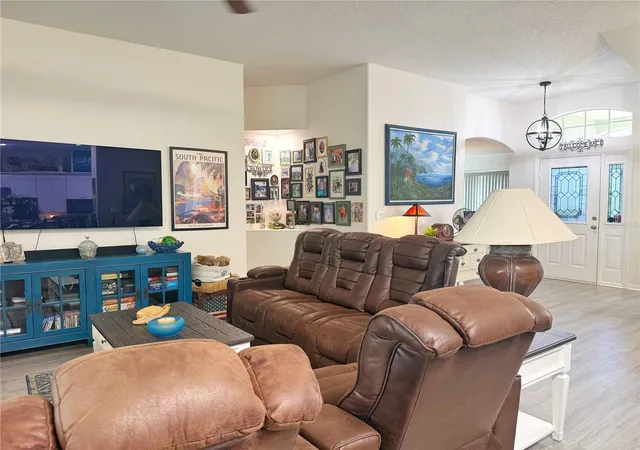 Photo 3 of Single family home for sale at 5090 Indian Ocean Loop, Tavares, FL 32778 | MLS# G5117270 | Listing updated on 2026-09-07