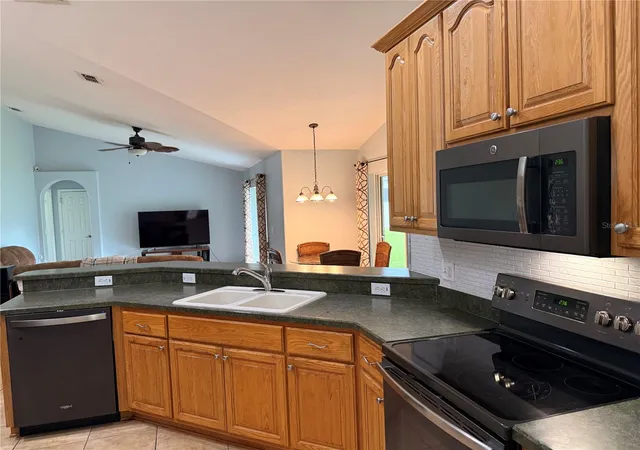 Photo 2 of Single family home for sale at 1000 Seneca Trl, Saint Cloud, FL 34772 | MLS# S5156767 | Listing updated on 2026-09-05