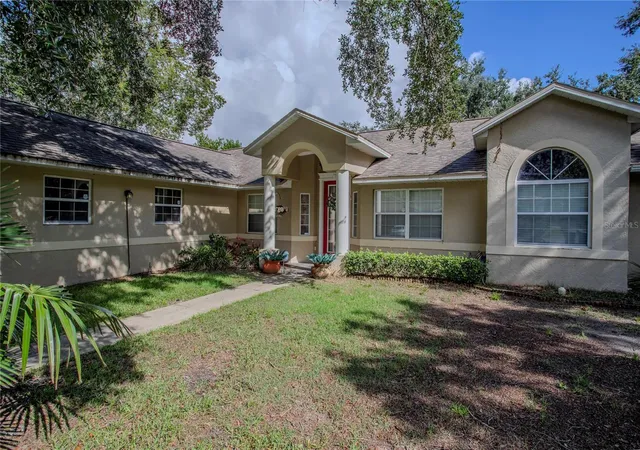 Photo 2 of Single family home for sale at 2579 Stardust Ave, Eustis, FL 32726 | MLS# G5117273 | Listing updated on 2026-09-12