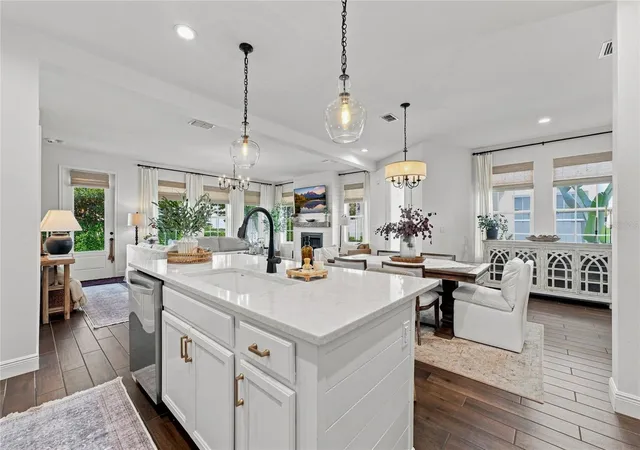 Photo 2 of Townhouse for sale at 2898 Rapollo Ln, Apopka, FL 32712 | MLS# O6438348 | Listing updated on 2026-09-17