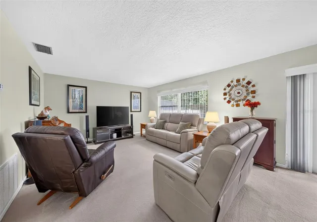Photo 3 of Single family home for sale at 716 Laurel Way, Casselberry, FL 32707 | MLS# O6438350 | Listing updated on 2026-09-25