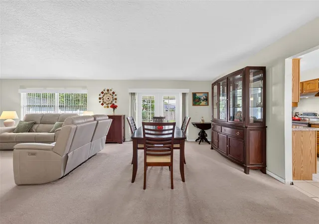 Photo 4 of Single family home for sale at 716 Laurel Way, Casselberry, FL 32707 | MLS# O6438350 | Listing updated on 2026-09-25