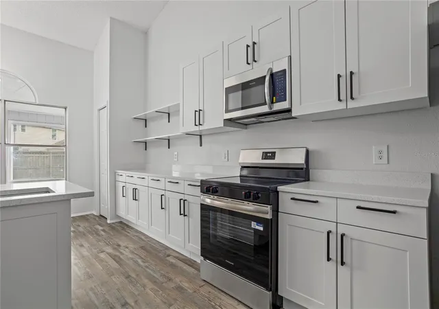 Photo 2 of Single family home for sale at 5427 Blue Tick Dr, Orlando, FL 32810 | MLS# O6438352 | Listing updated on 2026-09-21