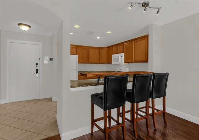Listing Photo 4 - Condo for sale in building located at 1323 Seven Eagles Ct, Kissimmee, FL 34747 - Unit #102