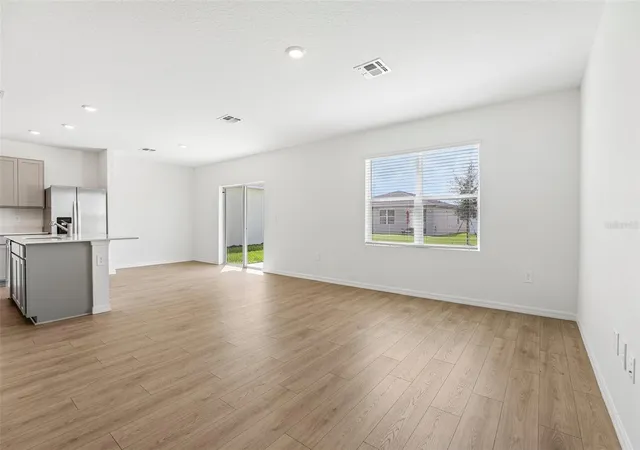 Photo 3 of Single family home for sale at 1515 Las Palmas St, Lakeland, FL 33810 | MLS# O6438382 | Listing updated on 2026-09-29