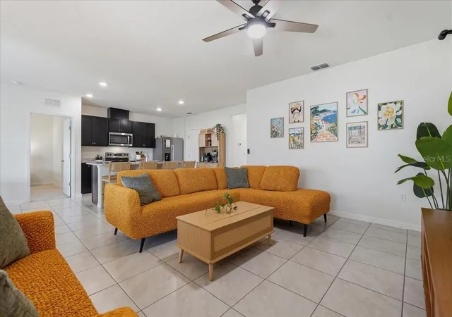 Photo 4 of Single family home for sale at 1113 Griffon Ave, Lake Alfred, FL 33850 | MLS# P4939752 | Listing updated on 2026-09-14