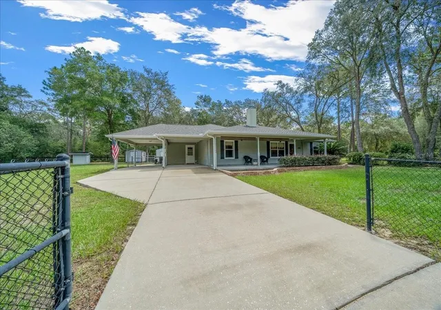 Photo 2 of Single family home for sale at 8891 SW 135th Avenue, Dunnellon, FL 34432 | MLS# OM731517 | Listing updated on 2026-09-07