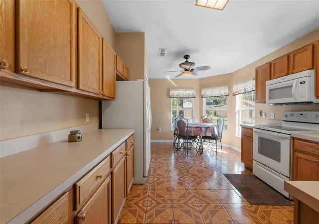 Photo 4 of Single family home for sale at 566 Vineyard Way, Kissimmee, FL 34759 | MLS# TB8544741 | Listing updated on 2026-10-02