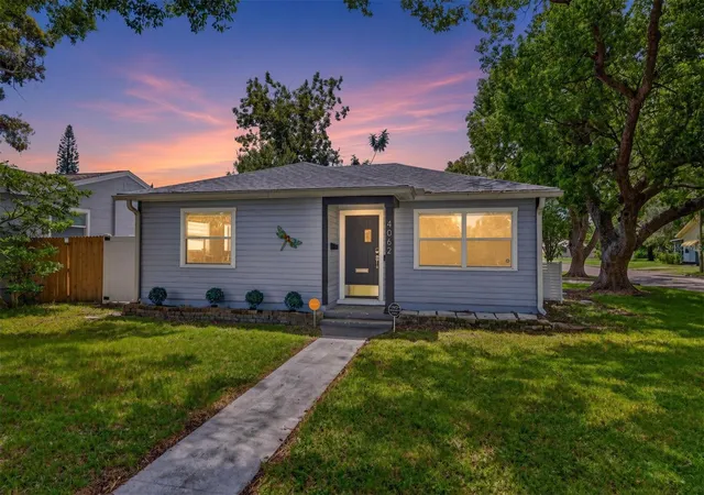 Photo 1 of Single family home for sale at 4062 3rd Avenue N, Saint Petersburg, FL 33713 | MLS# TB8544742 | Listing updated on 2026-09-13