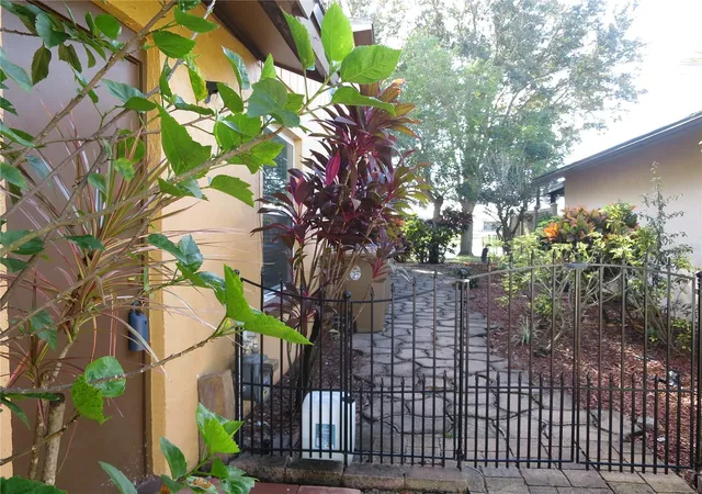 Photo 2 of Single family home for sale at 3115 Smoke Signal Cir, Kissimmee, FL 34746 | MLS# O6438391 | Listing updated on 2026-09-05