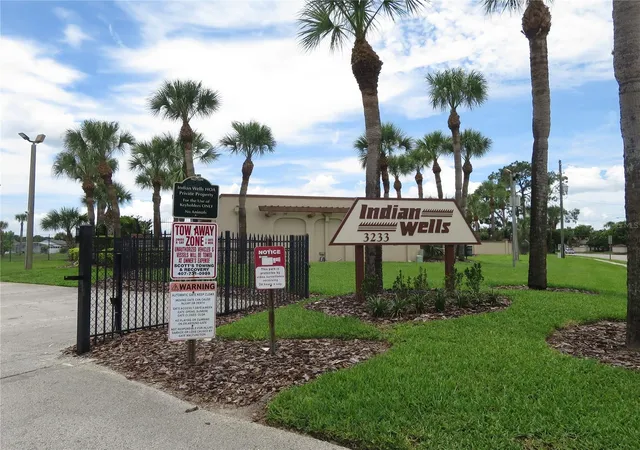 Photo 3 of Single family home for sale at 3115 Smoke Signal Cir, Kissimmee, FL 34746 | MLS# O6438391 | Listing updated on 2026-09-05