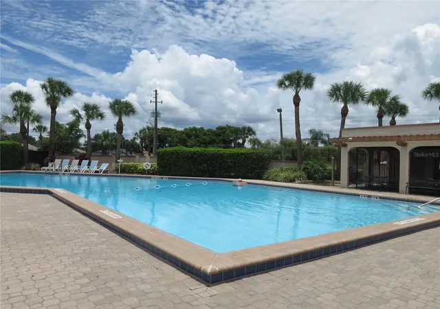 Photo 4 of Single family home for sale at 3115 Smoke Signal Cir, Kissimmee, FL 34746 | MLS# O6438391 | Listing updated on 2026-09-05