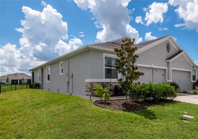 Photo 2 of House for sale at 8556 Bold Cypress Ln, Wesley Chapel, FL 33545 | MLS# TB8544745 | Listing updated on 2026-09-27