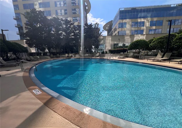 Listing Photo 2 - Condo for sale in building located at 155 S Ct Ave, ORLANDO, FL 32801 - Unit #1505