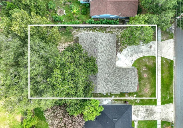 Photo 1 of Single family home for sale at 5610 Shasta Dr, Orlando, FL 32810 | MLS# O6438421 | Listing updated on 2026-10-03