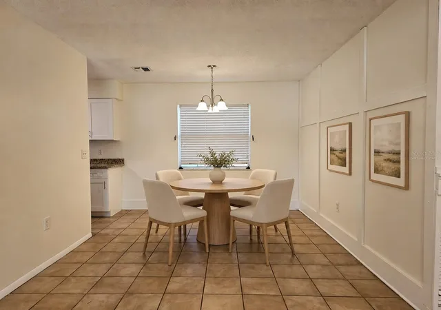 Photo 4 of Single family home for sale at 5550 Saint Joseph Blvd, Orlando, FL 32818 | MLS# G5117286 | Listing updated on 2026-10-07