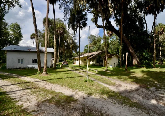 Photo 3 of Single family home for sale at 14202 Se 173rd Place, Hawthorne, FL 32640 | MLS# GC543192 | Listing updated on 2026-10-08
