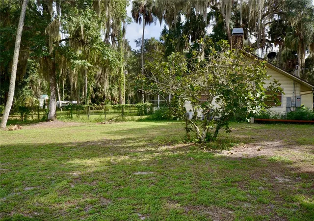 Photo 3 of Single family home for sale at 14202 SE 173rd Place, Hawthorne, FL 32640 | MLS# GC543192 | Listing updated on 2026-10-08