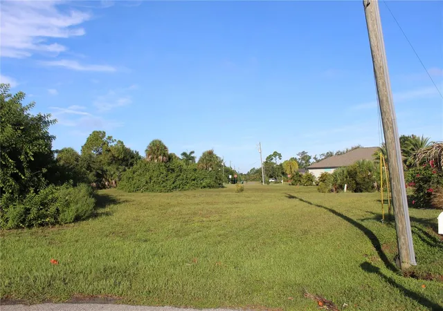 Photo 9 of Land for sale at 204 Antilla Dr, Rotonda West, FL 33947 | MLS# D6148649 | Listing updated on 2026-09-04