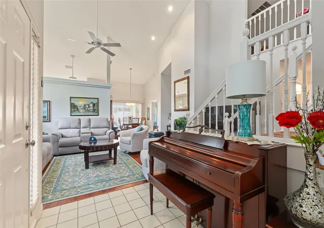 Photo 4 of Townhouse for sale at 3061 OVERLOOK PLACE, Clearwater, FL 33760 | MLS# TB8544775 | Listing updated on 2026-09-25