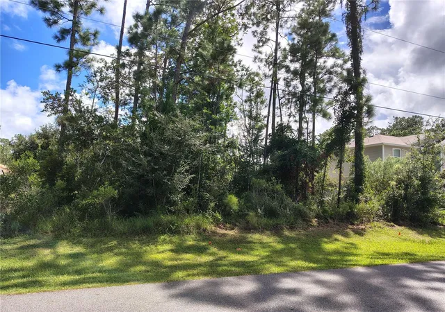 Photo 2 of Land for sale at 8 Ryding Ln, Palm Coast, FL 32164 | MLS# FC321163 | Listing updated on 2026-09-15