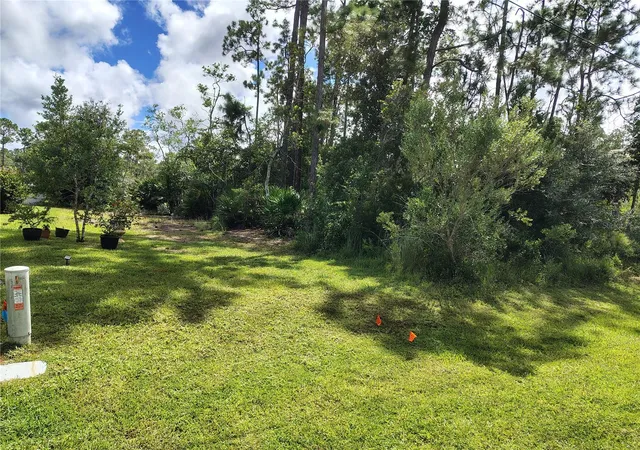 Photo 4 of Land for sale at 8 Ryding Ln, Palm Coast, FL 32164 | MLS# FC321163 | Listing updated on 2026-09-15