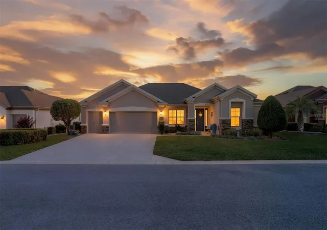 Photo 1 of Single family home for sale at 9479 Sw 71st Loop, Ocala, FL 34481 | MLS# OM731533 | Listing updated on 2026-09-04