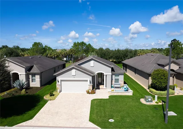 Photo 3 of Single family home for sale at 9427 SW 70th Loop, Ocala, FL 34481 | MLS# OM731534 | Listing updated on 2026-09-04