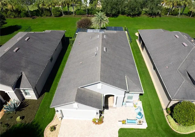 Photo 4 of Single family home for sale at 9427 SW 70th Loop, Ocala, FL 34481 | MLS# OM731534 | Listing updated on 2026-09-04
