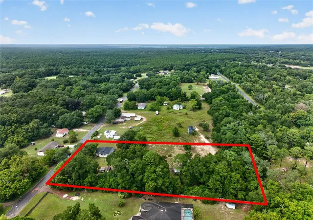 Photo 49 of Single family home for sale at 11855 SE 141st Terrace, OCKLAWAHA, FL 32179 | MLS# G5117288 | Listing updated on 2026-10-10
