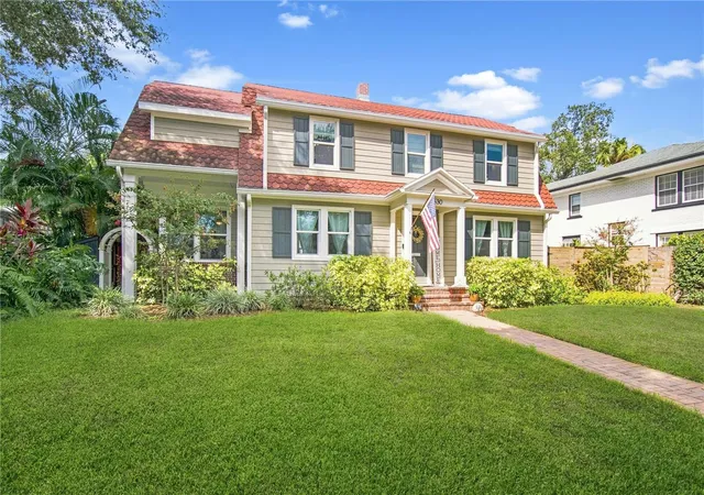 Photo 3 of Single family home for sale at 3630 Foster Hl Dr N, Saint Petersburg, FL 33704 | MLS# TB8544793 | Listing updated on 2026-09-06