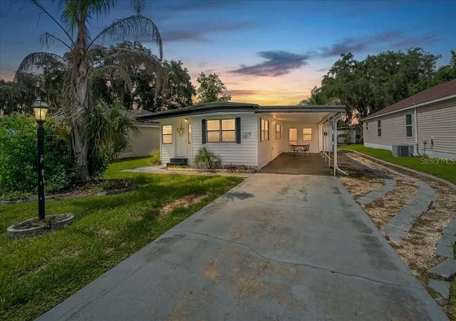 Photo 1 of Manufactured home for sale at 1314 Teakwood Ln, Lady Lake, FL 32159 | MLS# G5117289 | Listing updated on 2026-09-25