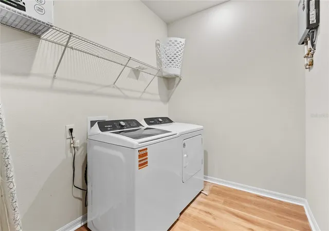Photo 3 of Single family home for sale at 16175 Coastal Cvs Ln, Clermont, FL 34714 | MLS# O6438475 | Listing updated on 2026-09-24
