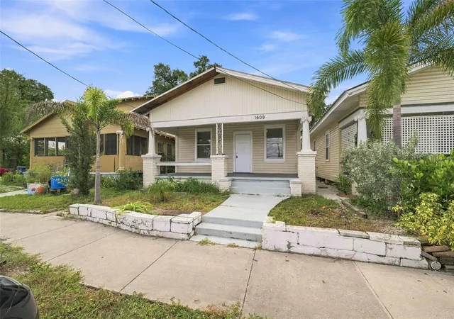 Photo 2 of Single family home for sale at 1609 E Lake Ave, Tampa, FL 33610 | MLS# W7889131 | Listing updated on 2026-09-05