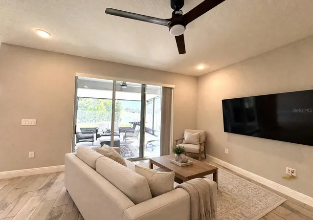 Photo 4 of Single family home for sale at 6644 Great Bear Dr, Lakeland, FL 33805 | MLS# O6438493 | Listing updated on 2026-09-25