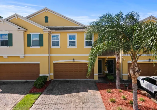 Photo 2 of Townhouse for sale at 9174 Tecumseh Dr, Orlando, FL 32825 | MLS# R4911915 | Listing updated on 2026-09-20