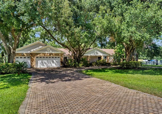 Photo 1 of Single family home for sale at 12511 Palomino Ct, Tampa, FL 33626 | MLS# TB8544830 | Listing updated on 2026-10-05