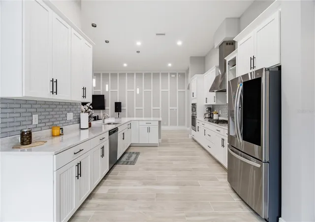 Photo 4 of Single family home for sale at 12807 Wheatgrass Ct, Parrish, FL 34219 | MLS# A4704836 | Listing updated on 2026-10-25