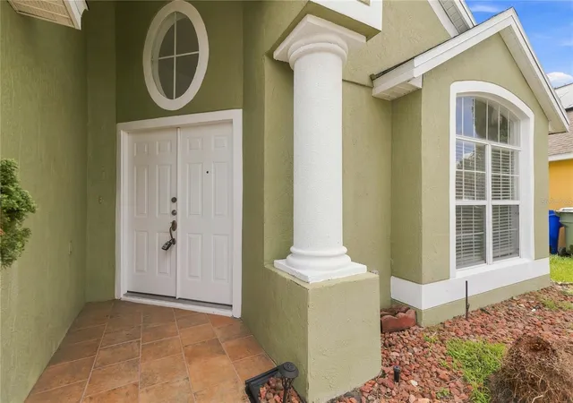 Photo 2 of Single family home for sale at 2317 Lily Pad Ln, Kissimmee, FL 34743 | MLS# O6438511 | Listing updated on 2026-09-04
