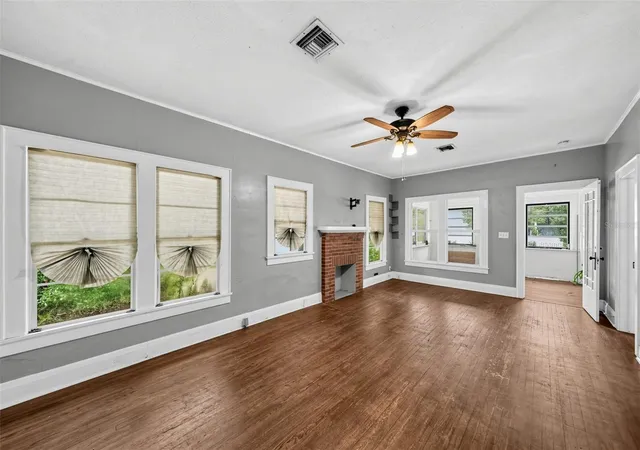 Photo 4 of Single family home for sale at 1203 King Ave, Lakeland, FL 33803 | MLS# O6438518 | Listing updated on 2026-09-25