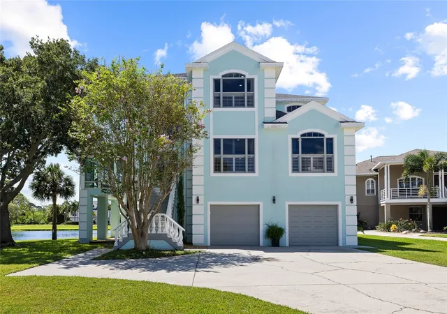 Photo 2 of Single family home for sale at 2106 Pelican Ct, Tarpon Springs, FL 34689 | MLS# TB8544860 | Listing updated on 2026-09-12