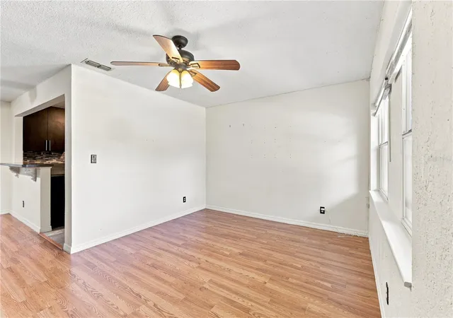 Photo 2 of Single family home for sale at 3410 Calumet Dr, Orlando, FL 32810 | MLS# O6438537 | Listing updated on 2026-09-20