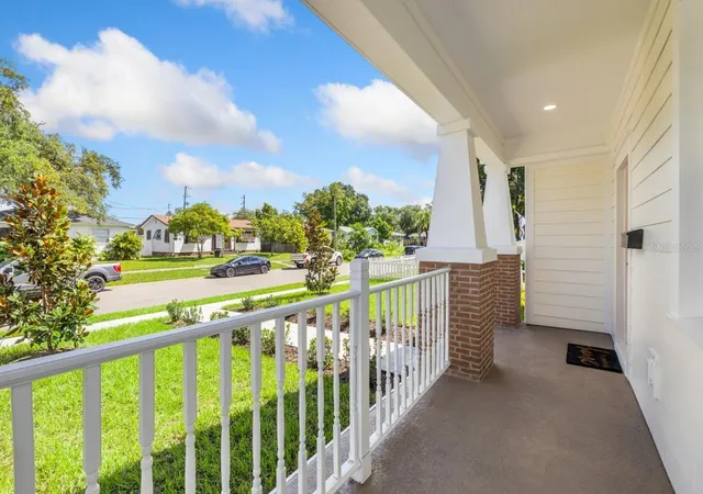 Photo 4 of Single family home for sale at 3336 8th Avenue N, Saint Petersburg, FL 33713 | MLS# TB8544872 | Listing updated on 2026-10-25