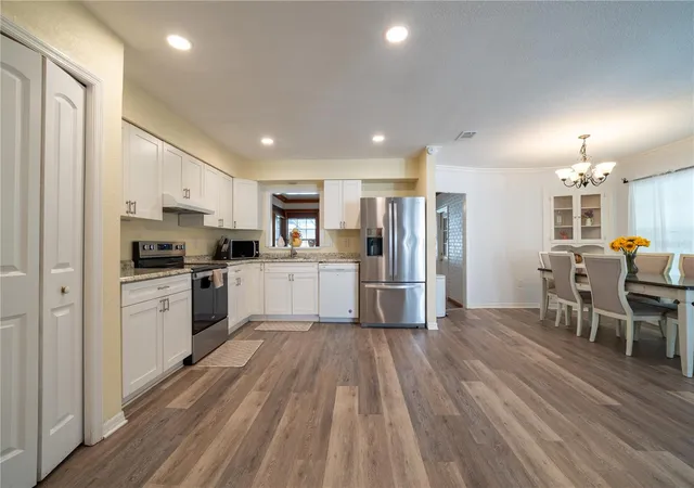 Photo 4 of Single family home for sale at 5722 Antler Trl, Lakeland, FL 33811 | MLS# L4964761 | Listing updated on 2026-09-27